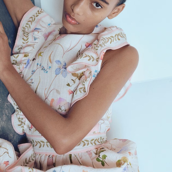 H&M RUFFLED-TRIMMED DRESS - Picture 3 of 5